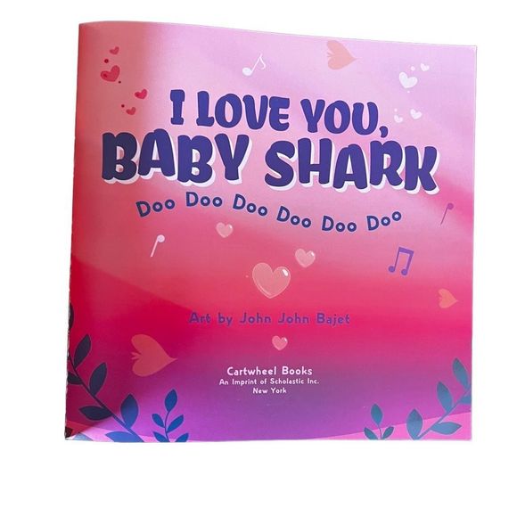 I Love You Baby Shark Children’s Paperback Valentine’s Day Book Kid’s Gift Idea - Picture 2 of 6